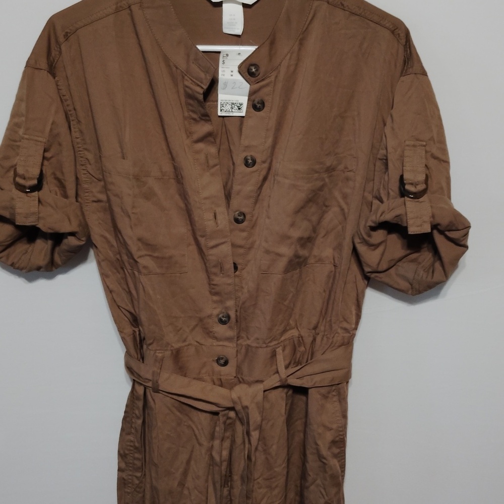 Khaki button down jumper with rolled sleeves